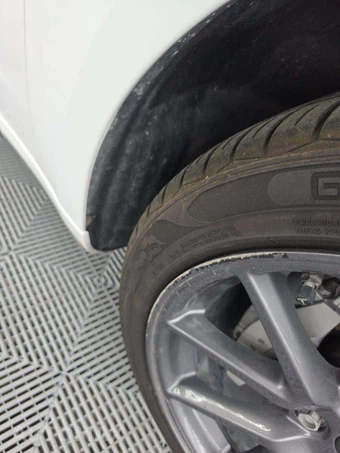 2022 Tesla Model 3 Standard Range – miniatura 25