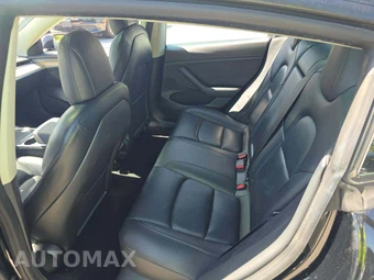 2022 Tesla Model 3 Standard Range – miniatura 13