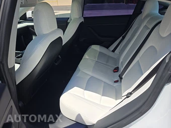 2022 Tesla Model 3 Standard Range - miniatura 13