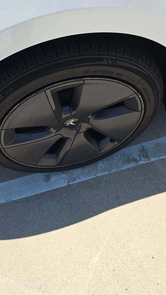 2022 Tesla Model 3 Standard Range - miniatura 26