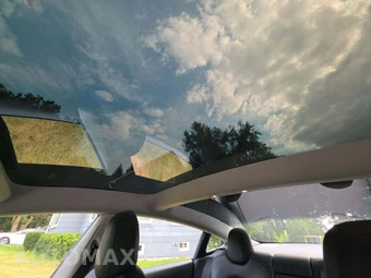 2022 Tesla Model 3 Standard Range – miniatura 11