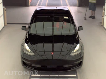 2022 Tesla Model 3 Standard Range - miniatura 2