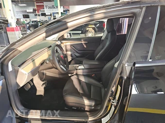 2022 Tesla Model 3 Standard Range - miniatura 7