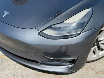 2022 Tesla Model 3 Standard Range – miniatura 10