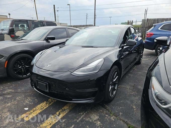 2022 Tesla Model 3 Standard Range