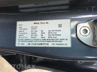 2022 Tesla Model 3 Standard Range – miniatura 5