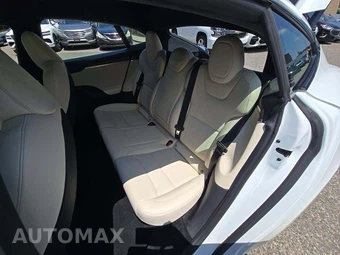 2022 Tesla Model S - miniatura 13