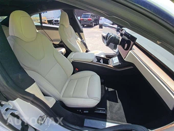 2022 Tesla Model S - miniatura 19