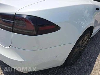 2022 Tesla Model S - miniatura 30