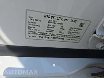 2022 Tesla Model S - miniatura 5
