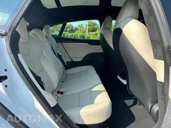 2022 Tesla Model S - miniatura 18
