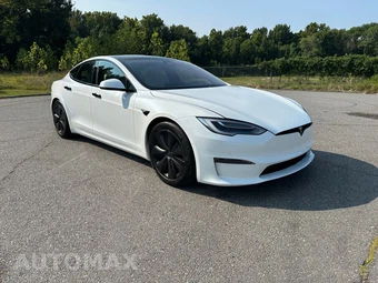 2022 Tesla Model S - miniatura 3