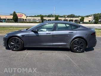 2022 Tesla Model S - miniatura 14