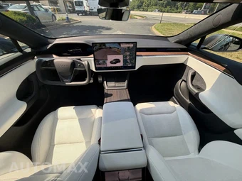 2022 Tesla Model S - miniatura 28
