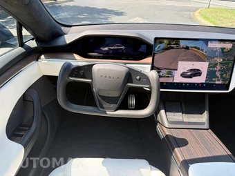 2022 Tesla Model S - miniatura 30