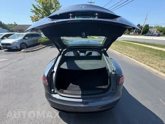 2022 Tesla Model S - miniatura 34