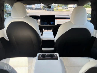 2022 Tesla Model S - miniatura 43