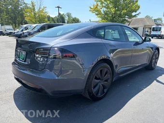 2022 Tesla Model S - miniatura 9