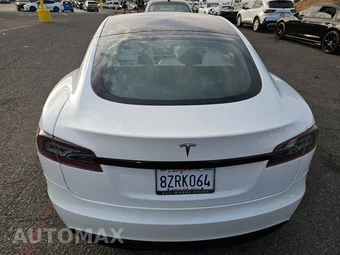 2022 Tesla Model S - miniatura 5