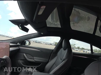2022 Tesla Model S – miniatura 18