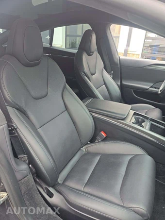 2022 Tesla Model S - miniatura 18