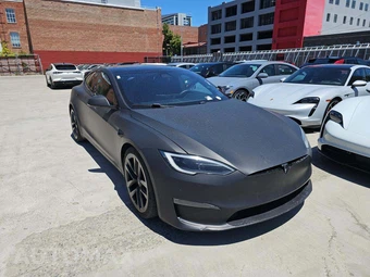 2022 Tesla Model S – miniatura 4