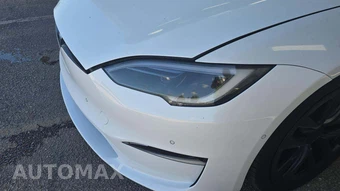 2022 Tesla Model S – miniatura 23