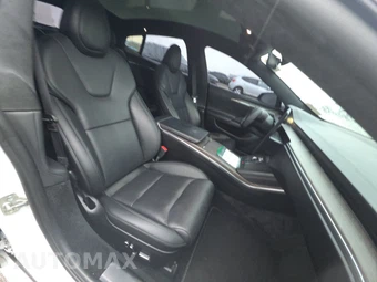 2022 Tesla Model S – miniatura 8
