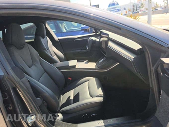 2022 Tesla Model S – miniatura 18