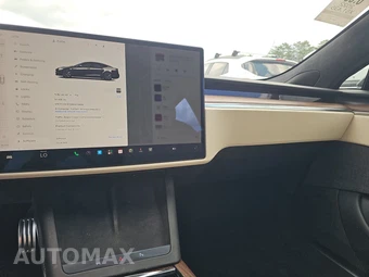 2022 Tesla Model S – miniatura 11