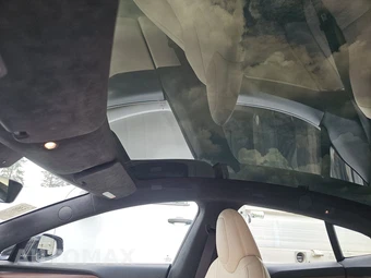 2022 Tesla Model S – miniatura 18