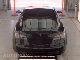2022 Tesla Model S – miniatura 5
