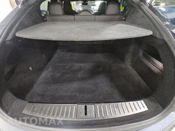2022 Tesla Model S – miniatura 16