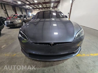 2022 Tesla Model S – miniatura 2