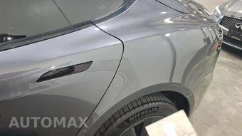 2022 Tesla Model S – miniatura 21