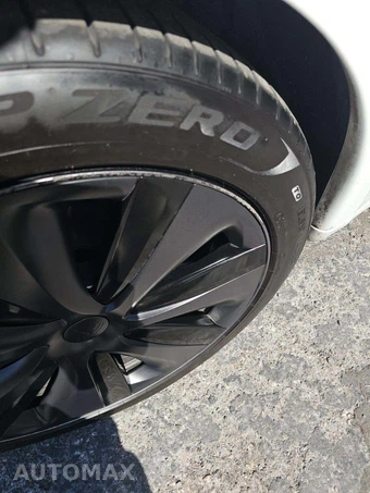 2022 Tesla Model S - miniatura 19