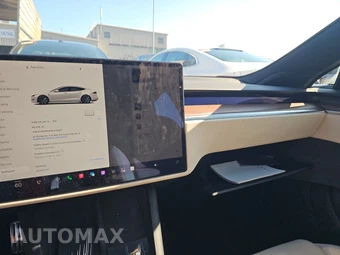 2022 Tesla Model S - miniatura 11