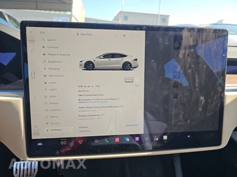 2022 Tesla Model S - miniatura 12
