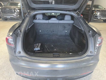 2022 Tesla Model S Plaid - miniatura 17