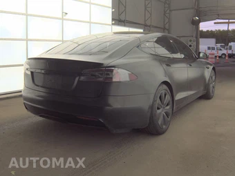 2022 Tesla Model S Plaid - miniatura 4