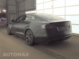 2022 Tesla Model S Plaid - miniatura 6