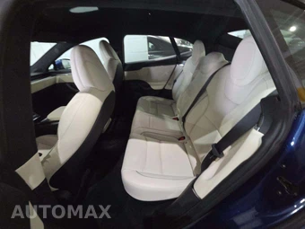 2022 Tesla Model S Plaid - miniatura 13