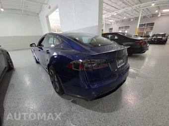 2022 Tesla Model S Plaid - miniatura 2
