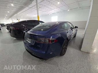 2022 Tesla Model S Plaid - miniatura 3