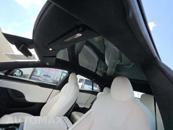 2022 Tesla Model S Plaid - miniatura 11