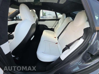 2022 Tesla Model S Plaid - miniatura 13