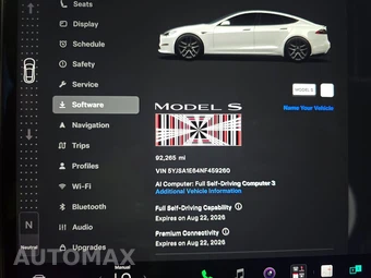 2022 Tesla Model S Plaid – miniatura 12