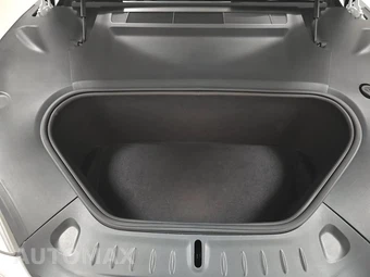 2022 Tesla Model S Plaid – miniatura 15