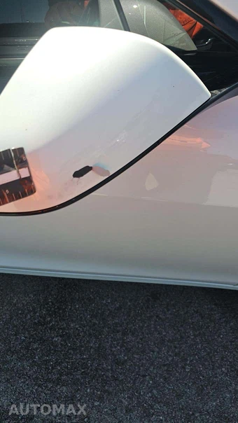 2022 Tesla Model S Plaid – miniatura 20