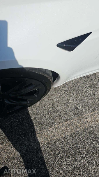 2022 Tesla Model S Plaid – miniatura 26